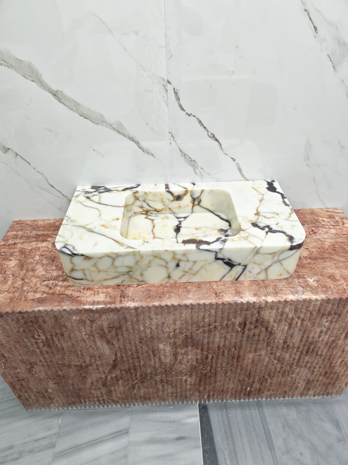 Calacatta Marble Sink