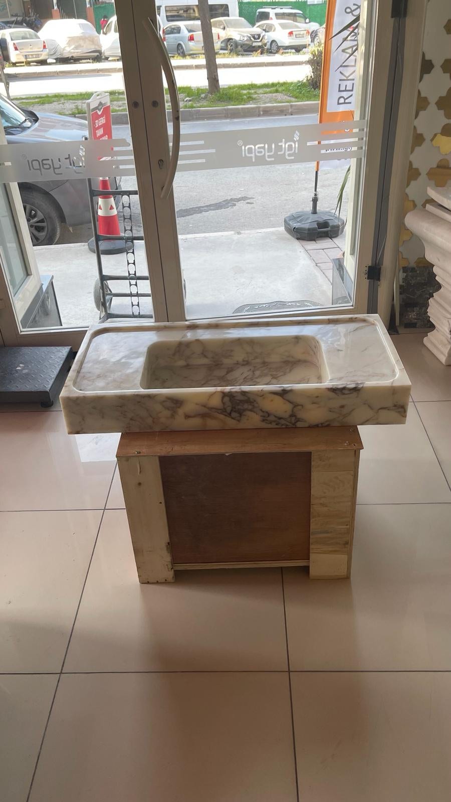 Calacatta Viola Marble Sink