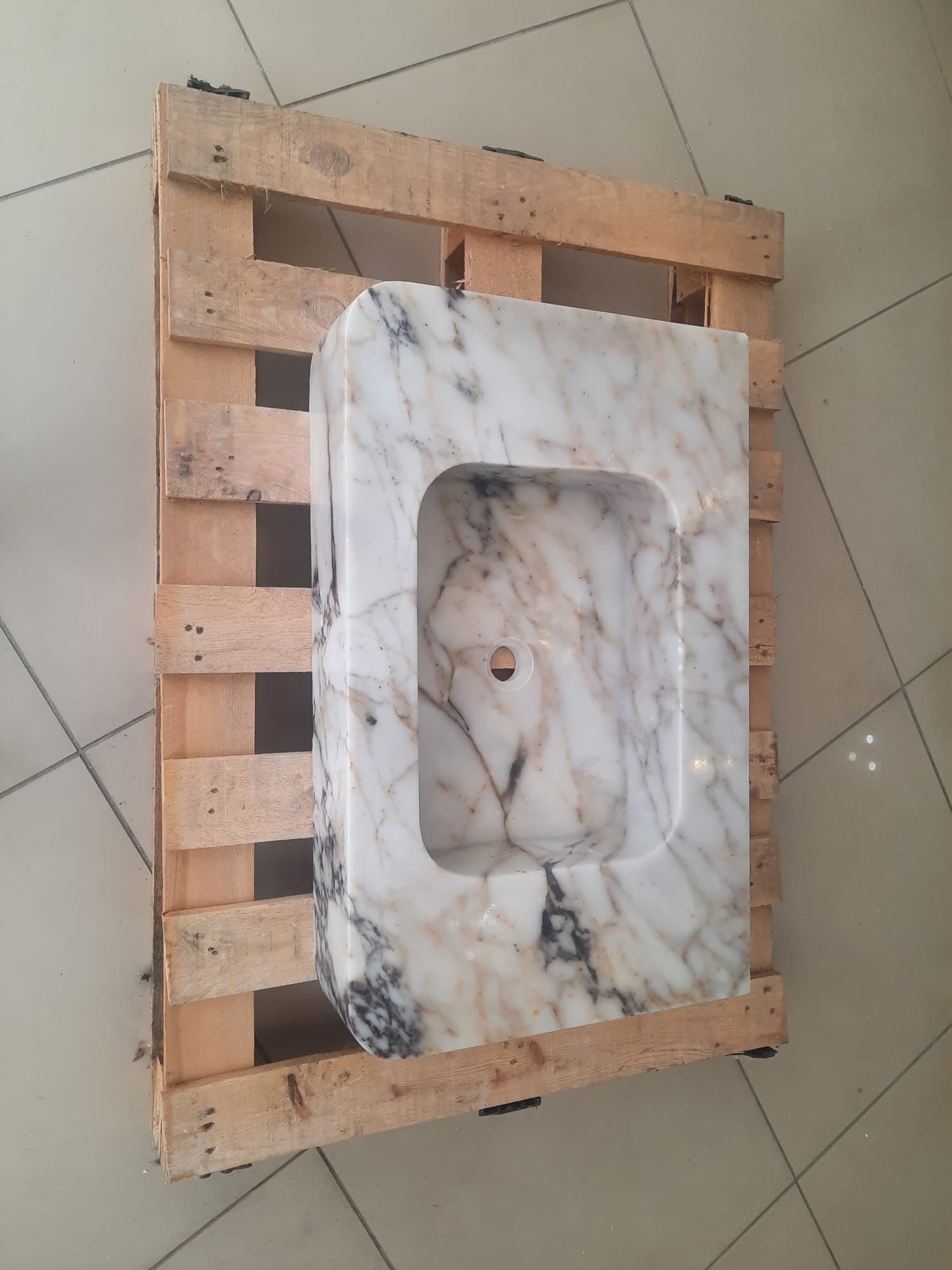 Calacatta Marble Sink