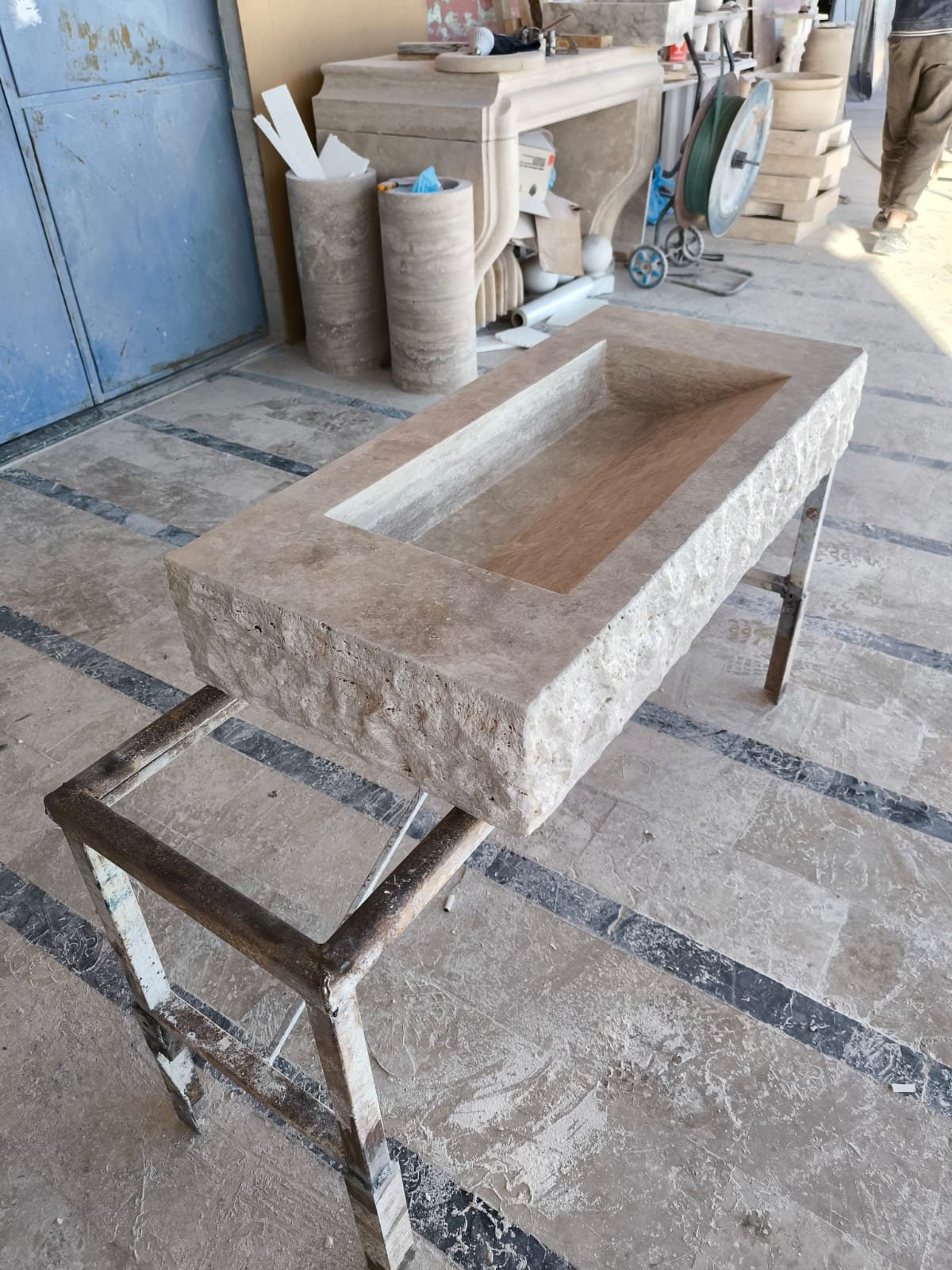 Travertine Rough Chiselled Sink