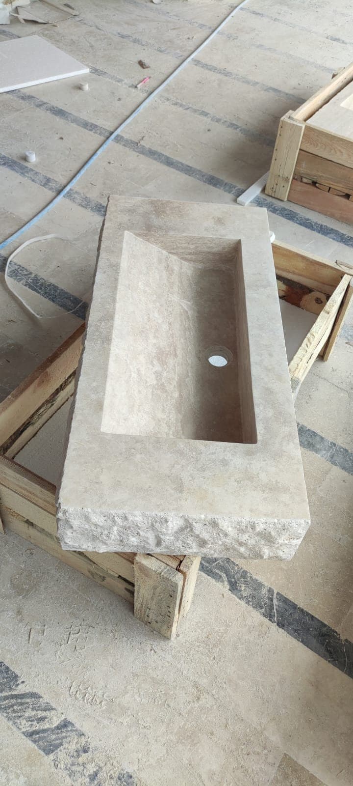 Travertine Rough Chiselled Sink