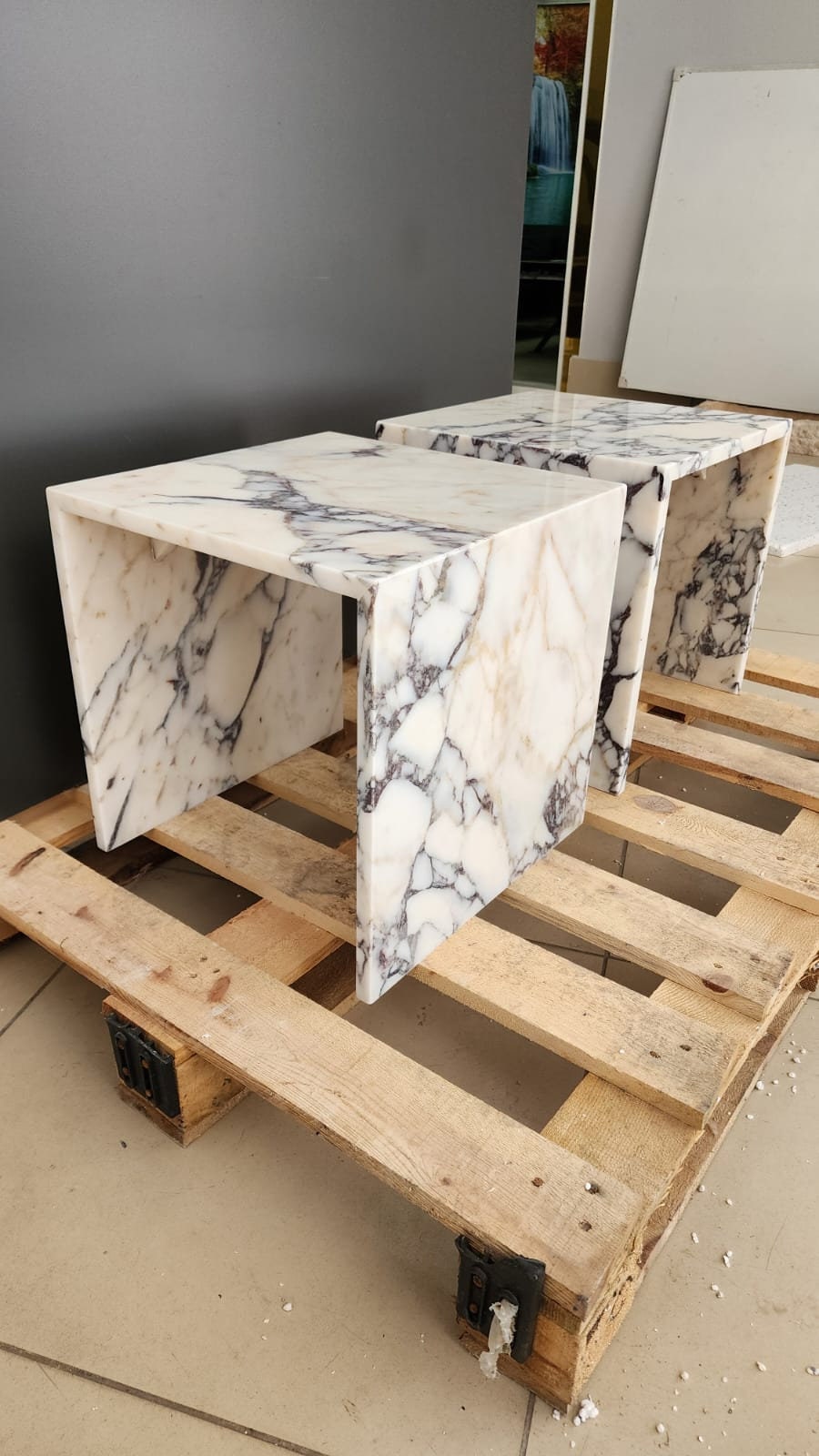 Calacatta Viola Marble Side Table