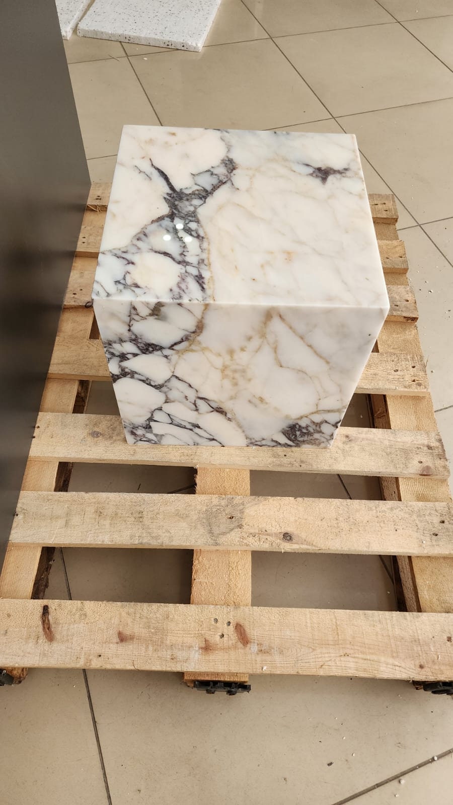 Calacatta Viola Marble Side Table