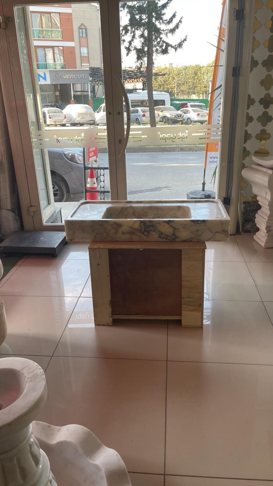 Calacatta Viola Marble Sink