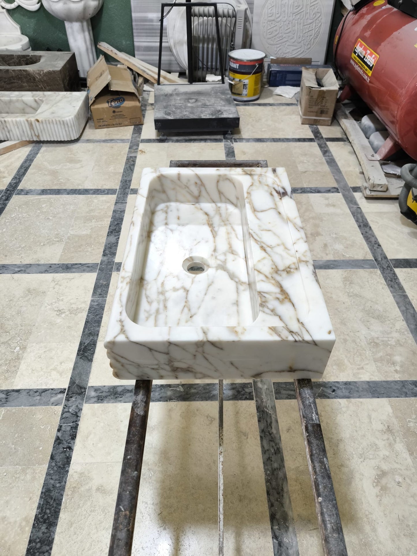 Calacatta Gold Marble Sink