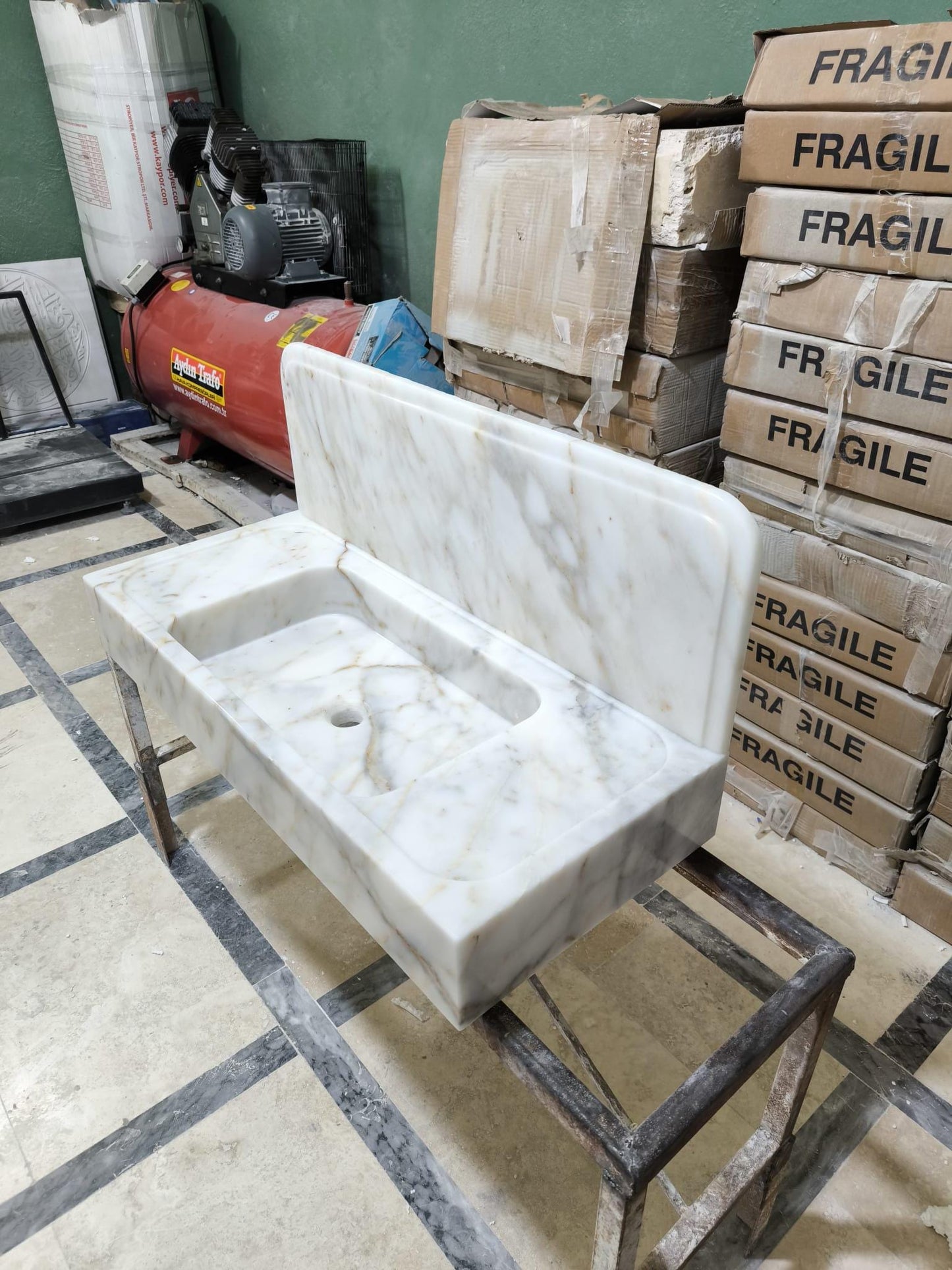 Calacatta Gold Marble Sink