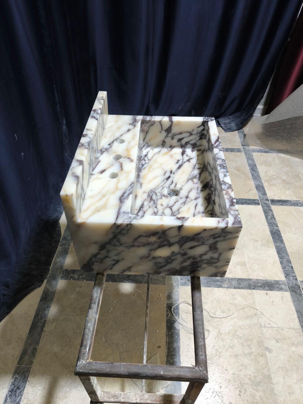 Calacatta Viola Marble Sink