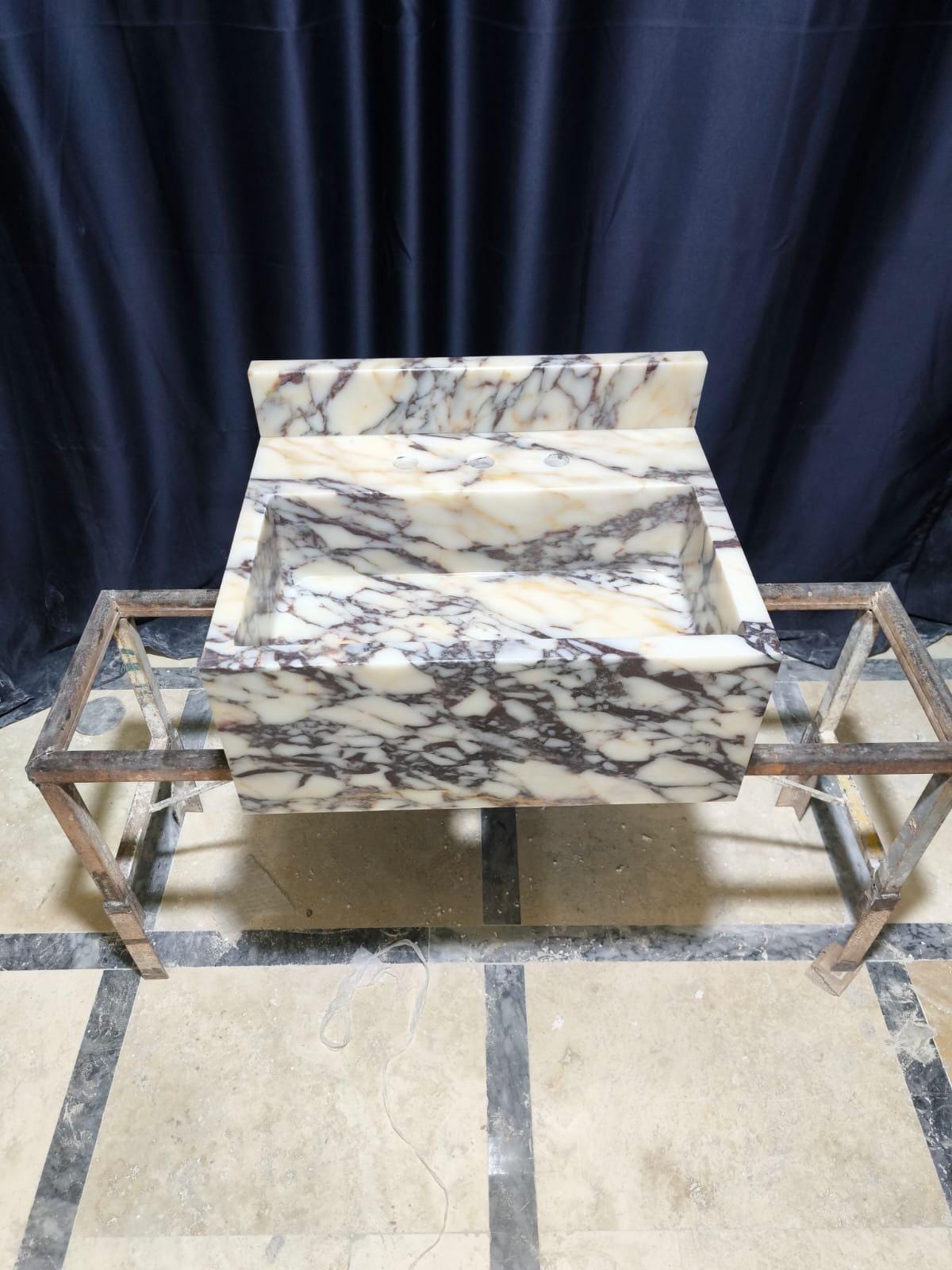 Calacatta Viola Marble Sink