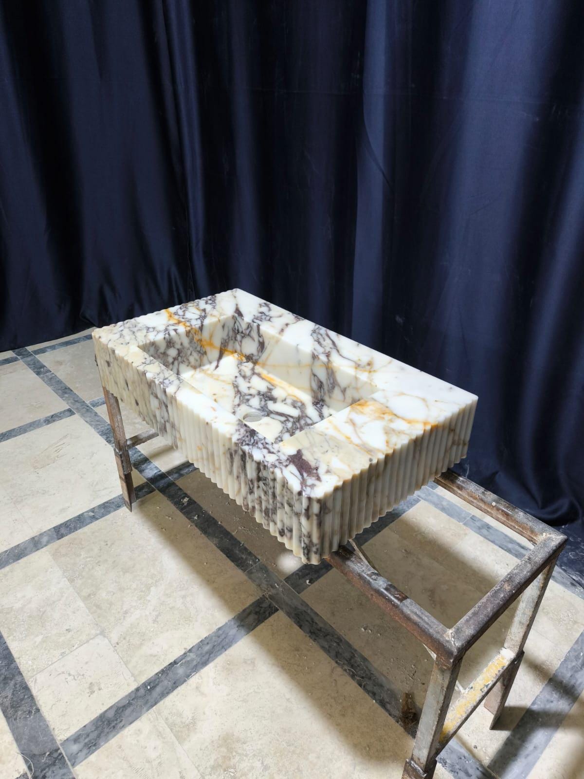 Calacatta Viola Marble Sink