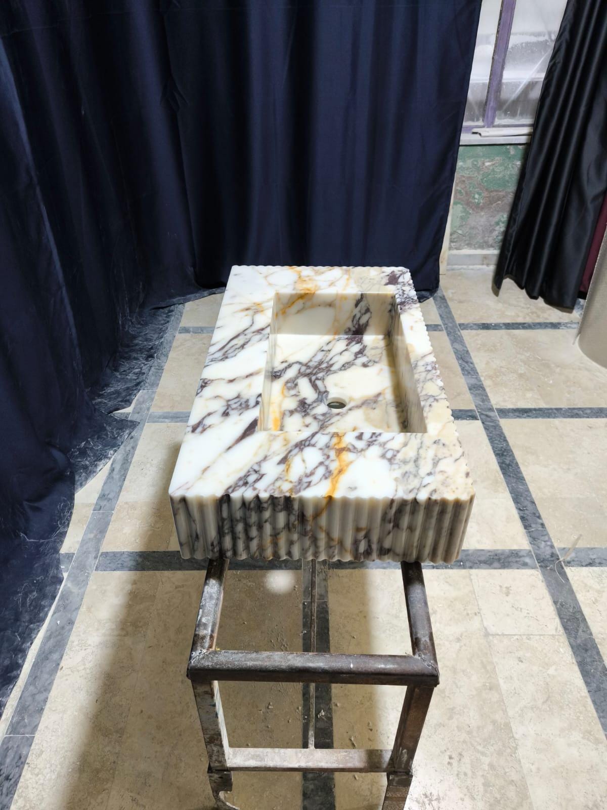 Calacatta Viola Marble Sink