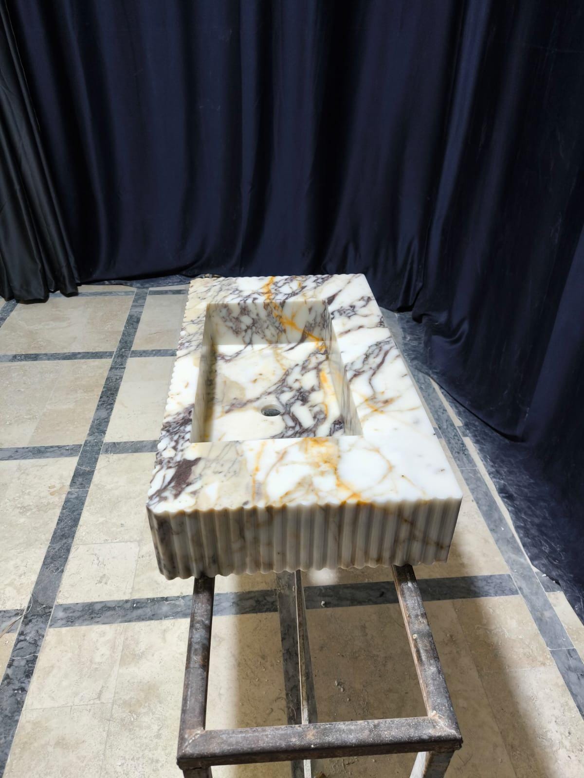 Calacatta Viola Marble Sink