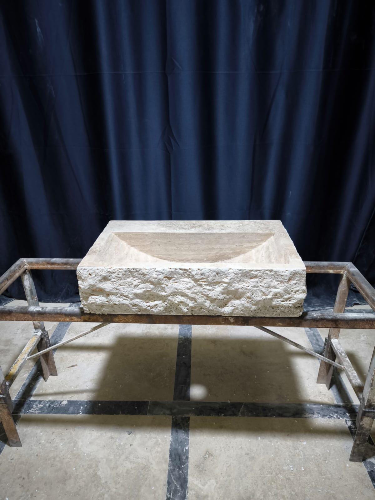 Travertine Rough Chiseled Sink
