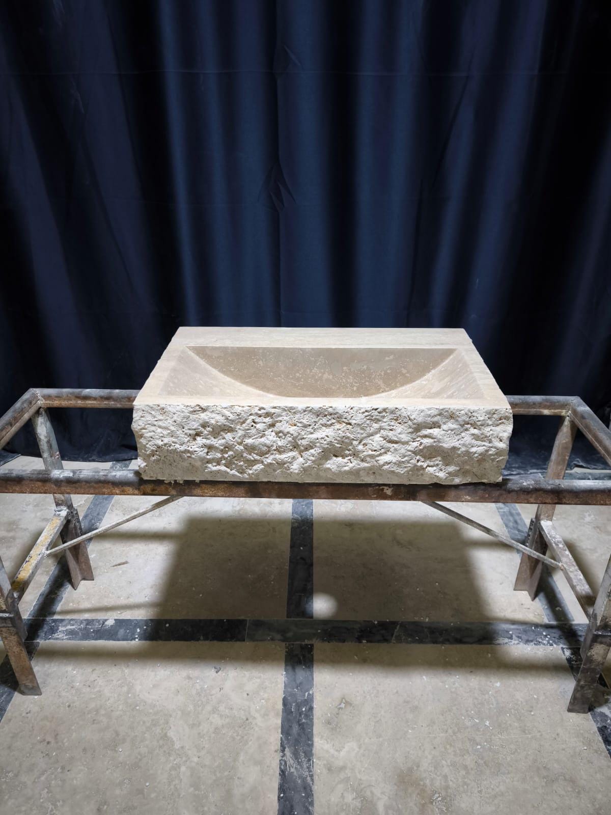 Travertine Rough Chiseled Sink