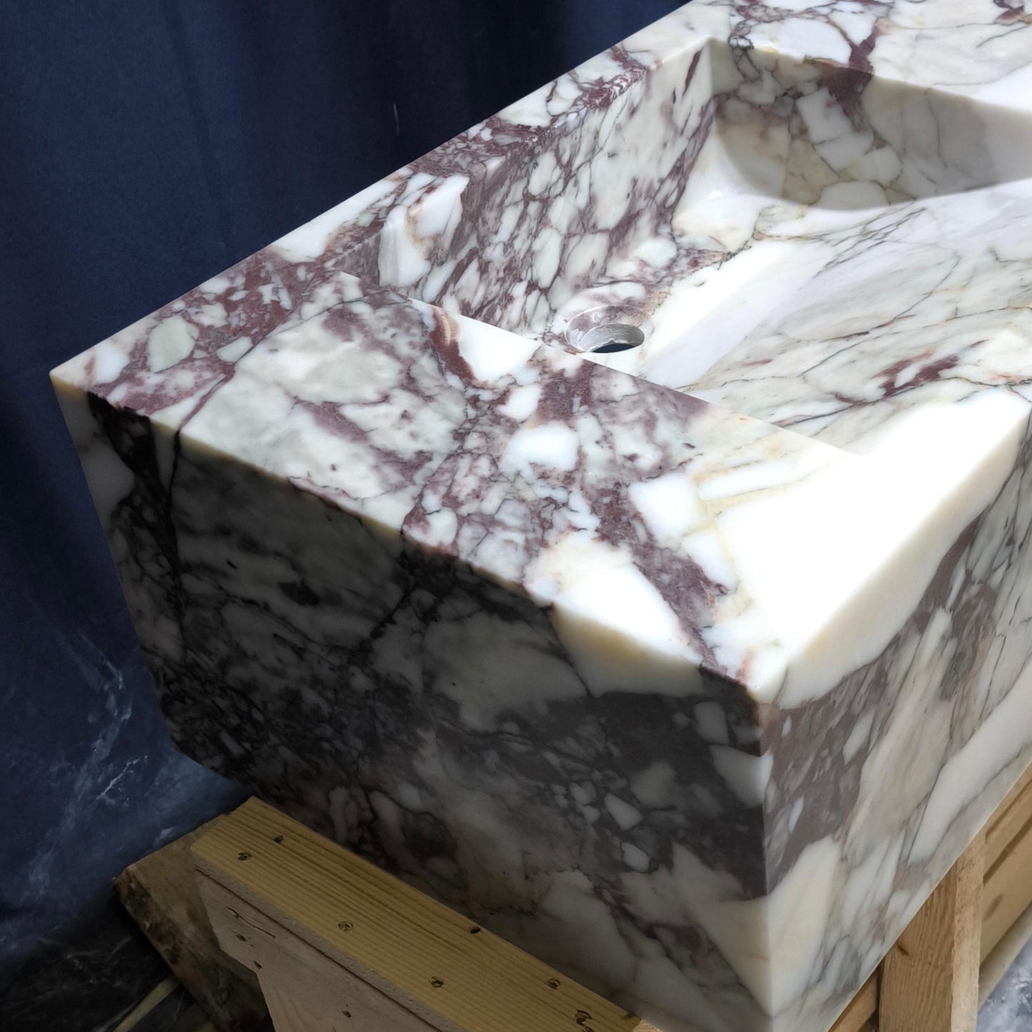 Calacatta Monet Marble Sink