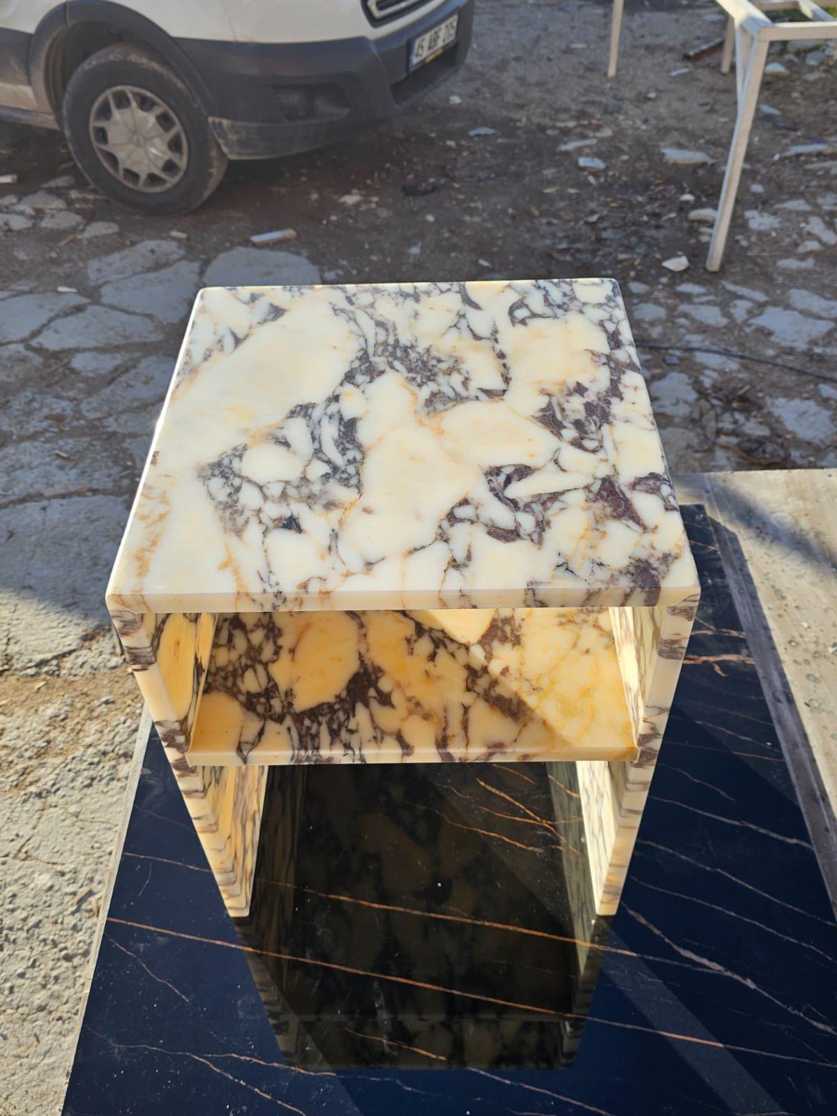 Calacatta Viola Marble Side Table