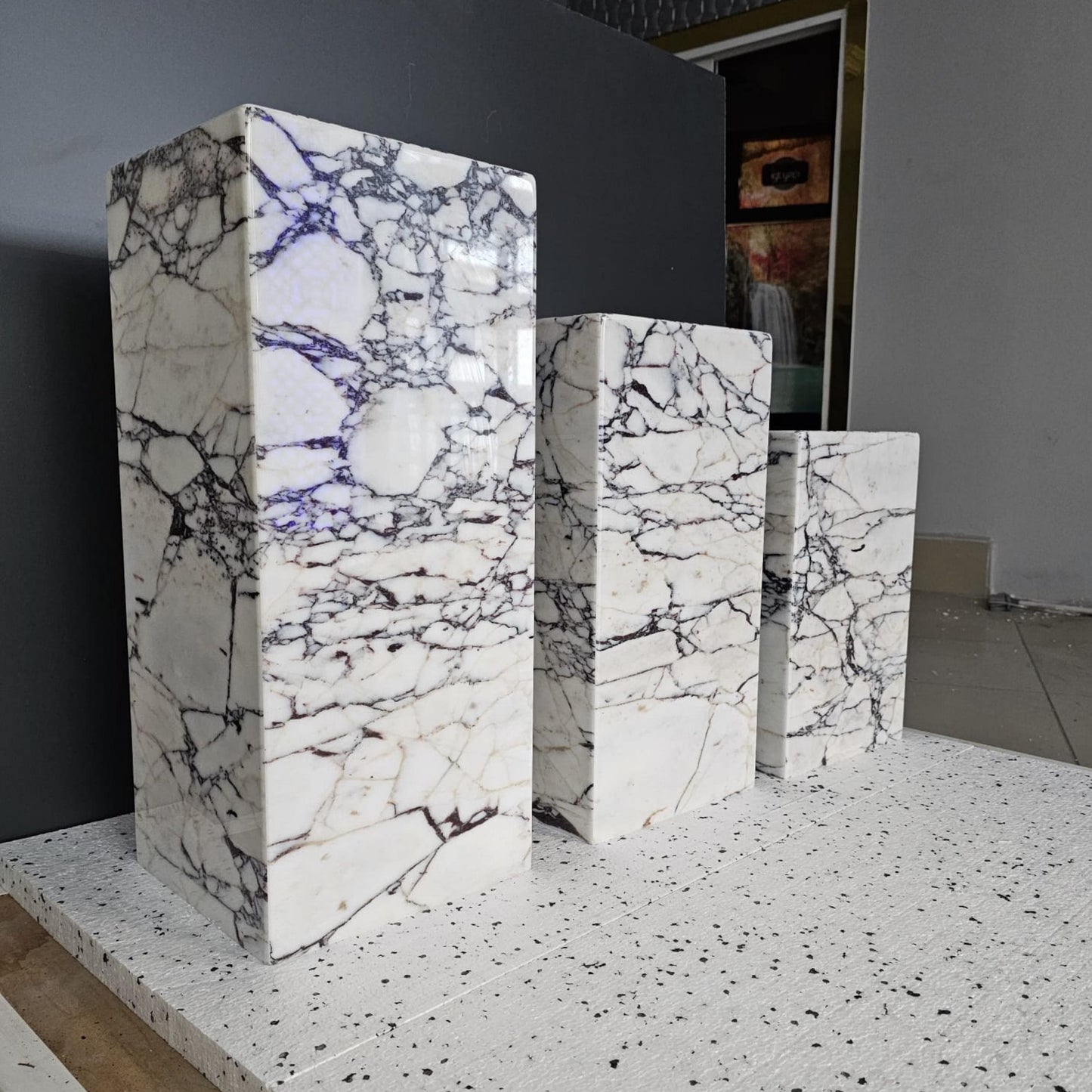Calacatta Viola Marble Plinth Table