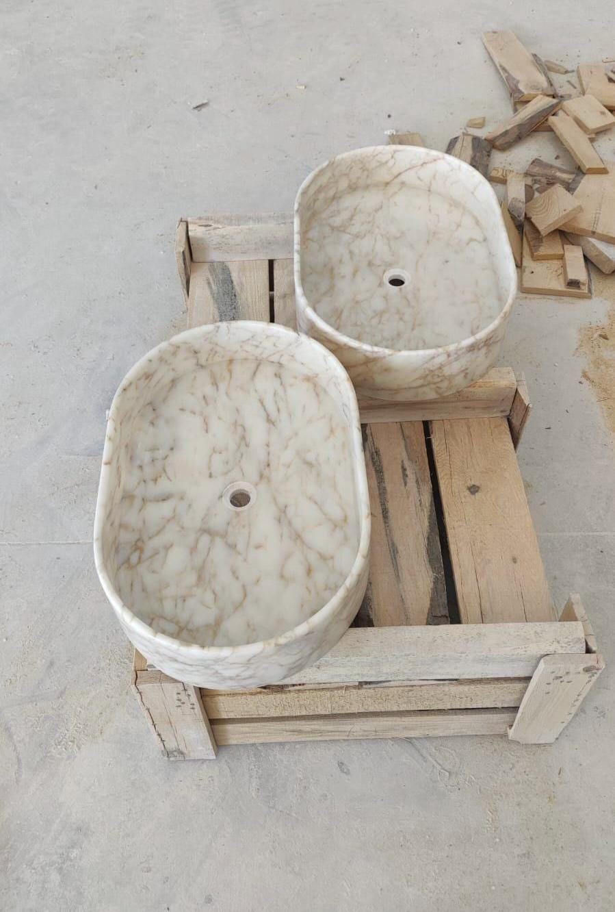 Calacatta Gold Marble Oval Sink