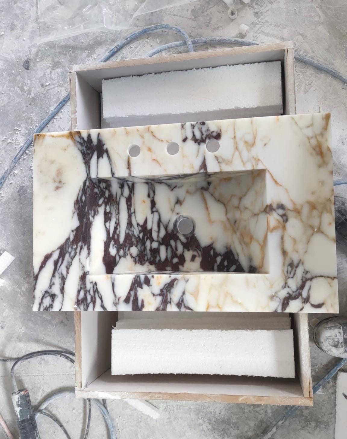 Calacatta Viola Countertop Sink
